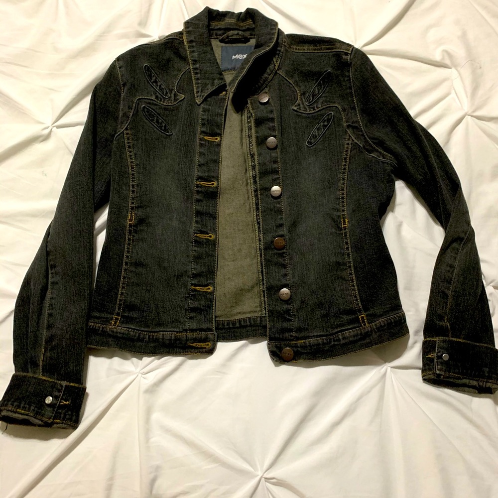 Jean jacket - Picture 2 of 2